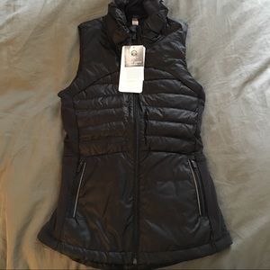Lululemon down for a run vest